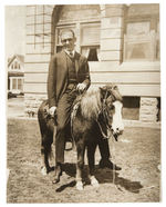 HOF MEMBER RUBE MARQUARD PAIR OF NEWS SERVICE PHOTOS - ONE W/MATHEWSON CONNECTION.