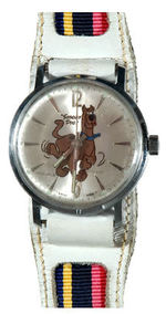 "SCOOBY DOO" 17 JEWEL WATCH.