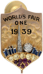 OUTSTANDING QUALITY SHIELD "WORLD'S FAIR ONE 1939" OF GOLD & PRECIOUS STONES.