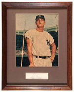 ROGER MARIS FRAMED AUTOGRAPH WITH PHOTO.