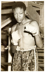 WORLD WELTERWEIGHT CHAMPION KID GAVILAN ORIGINAL ART & NEWS SERVICE PHOTO.