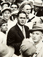 BOBBY JONES 1927 NEWS SERVICE PHOTO AFTER WINNING BRITISH OPEN.