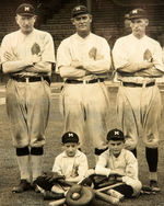 MEMPHIS “CHICKASAWS 1917" BASEBALL TEAM FRAMED PANORAMIC PHOTO.