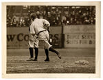 BABE RUTH VINTAGE NEWS SERVICE PHOTO.