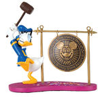 "1995 OFFICIAL DISNEYANA CONVENTION" DONALD DUCK SCULPTURE.