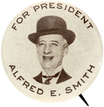 SCARCE 1928 BUTTON FEATURING AL SMITH IN HIS BROWN DERBY HAT.