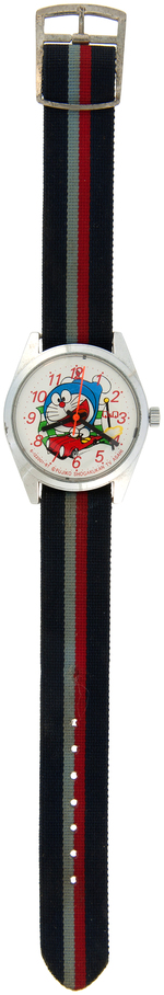 DORAEMON DRIVING RACECAR RARE Q&Q JAPANESE WATCH.