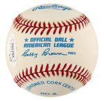 MICKEY MANTLE SINGLE-SIGNED BASEBALL.