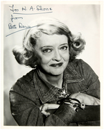 BETTE DAVIS SIGNED PHOTO.