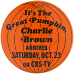 CHARLIE BROWN THREE SCARCE PEANUTS TV SHOW PROMOTIONAL BUTTONS.