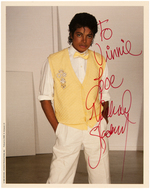 MICHAEL JACKSON SIGNED PHOTO.