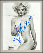 MADONNA SIGNED PHOTO.