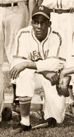 1948 NEGRO LEAGUES EAST ALL-STARS TEAM PHOTO FROM THE BUCK LEONARD ESTATE.