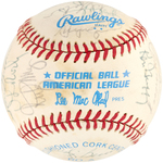 1982 NEW YORK YANKEES TEAM-SIGNED BASEBALL.