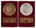 OFFICIAL 2001 GEORGE W. BUSH INAUGURAL MEDALS IN SILVER AND BRONZE.