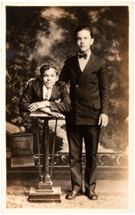 "FREAKS" STAR JOHNNY ECK & HIS BROTHER REAL PHOTO POSTCARD/SOUVENIR PITCH CARD.