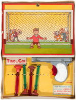 SPANISH BOXED TARGET SET WITH SUPERMAN TOY GUN.