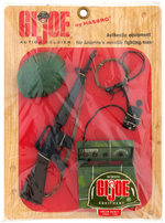 "GI JOE ACTION SOLDIER - GREEN BERET" ACCESSORY PACK.