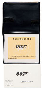 SECRET AGENT 007 SPANISH GUN SET 1960S.