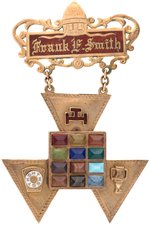 "ROYAL ARCH MASONS HIGH PRIEST" 1930-31 BADGE IN 10K GOLD WITH GLASS STONES.