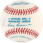 MICKEY MANTLE SINGLE-SIGNED BASEBALL.