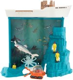 MARX UNDERSEA ADVENTURE PLAYSET.