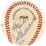 500 HOME RUN CLUB MULTI-SIGNED BASEBALL INCLUDING MICKEY MANTLE, TED WILLIAMS, WILLIE MAYS & OTHERS.