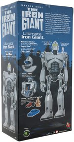 ULTIMATE "THE IRON GIANT" BY TRENDMASTERS 22" TALL.