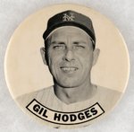 NEW YORK METS MANAGER GIL HODGES LARGE BUTTON.