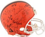 CLEVELAND BROWNS 1993 TEAM SIGNED FOOTBALL HELMET.