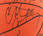 PHILADELPHIA 76ER'S 1991-92 TEAM SIGNED BASKETBALL.