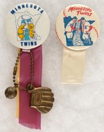 MINNESOTA TWINS EARLY LOGO PAIR OF MUCHINSKY BOOK PHOTO EXAMPLE BUTTON.