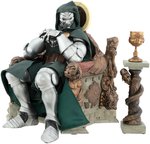 FANTASTIC FOUR VILLAIN "DOCTOR DOOM" BOXED SIDESHOW PREMIUM FORMAT FIGURE.