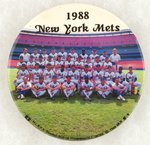 "NEW YORK METS 1988" TEAM PHOTO BUTTON UNLISTED IN MUCHINSKY.