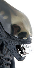 KENNER "ALIEN" LARGE BOXED FIGURE.