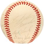 ROBERTO CLEMENTE & 1968 PITTSBURGH PIRATES TEAM-SIGNED BASEBALL.