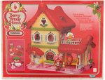 "STRAWBERRY SHORTCAKE BERRY HAPPY HOME" FACTORY-SEALED PLAYSET.