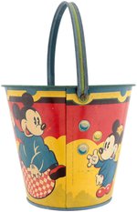 MICKEY & MINNIE MOUSE & NEPHEWS LARGE HAPPYNAK SAND PAIL.