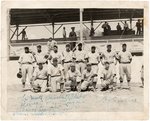 1940 MEXICAN NUEVO LAREDO LA JUNTA TEAM PHOTO WITH HOF MEMBERS HILTON SMITH & WILLARD BROWN.