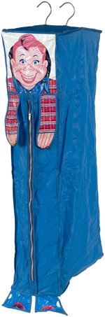 "HOWDY DOODY" HANGING GARMENT BAG.