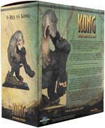 "V-REX VS KING KONG" WETA COLLECTIBLES STATUE.