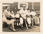 C. 1946 JOSÉ MARÍA FERNÁNDEZ CUBAN BASEBALL PHOTO.