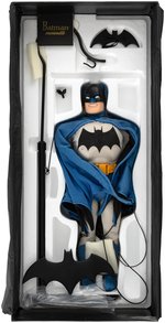 DC DIRECT GALLERY BATMAN MARIONETTE.