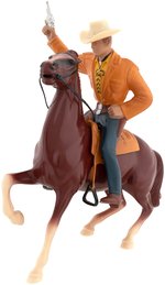 "CHEYENNE"/CLINT WALKER FULL SIZED HARTLAND FIGURE.