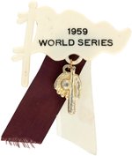 1959 WORLD SERIES BADGES "LOS ANGELES DODGERS" AND "CHICAGO WHITE SOX".