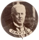 "DAVIS" 1924 DEMOCRATIC PRESIDENTIAL CAMPAIGN PORTRAIT BUTTON HAKE #9.