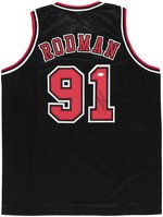 DENNIS RODMAN (HOF) CHICAGO BULLS SIGNED BASKETBALL JERSEY.