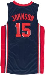 MAGIC JOHNSON (HOF) USA BASKETBALL SIGNED JERSEY.