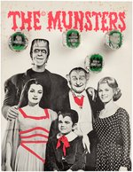 THE MUNSTERS RING SET AND RARE VENDING MACHINE DISPLAY CARD.