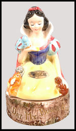 Disney Snow White c. 1960 Ceramic Musical Trinket Box